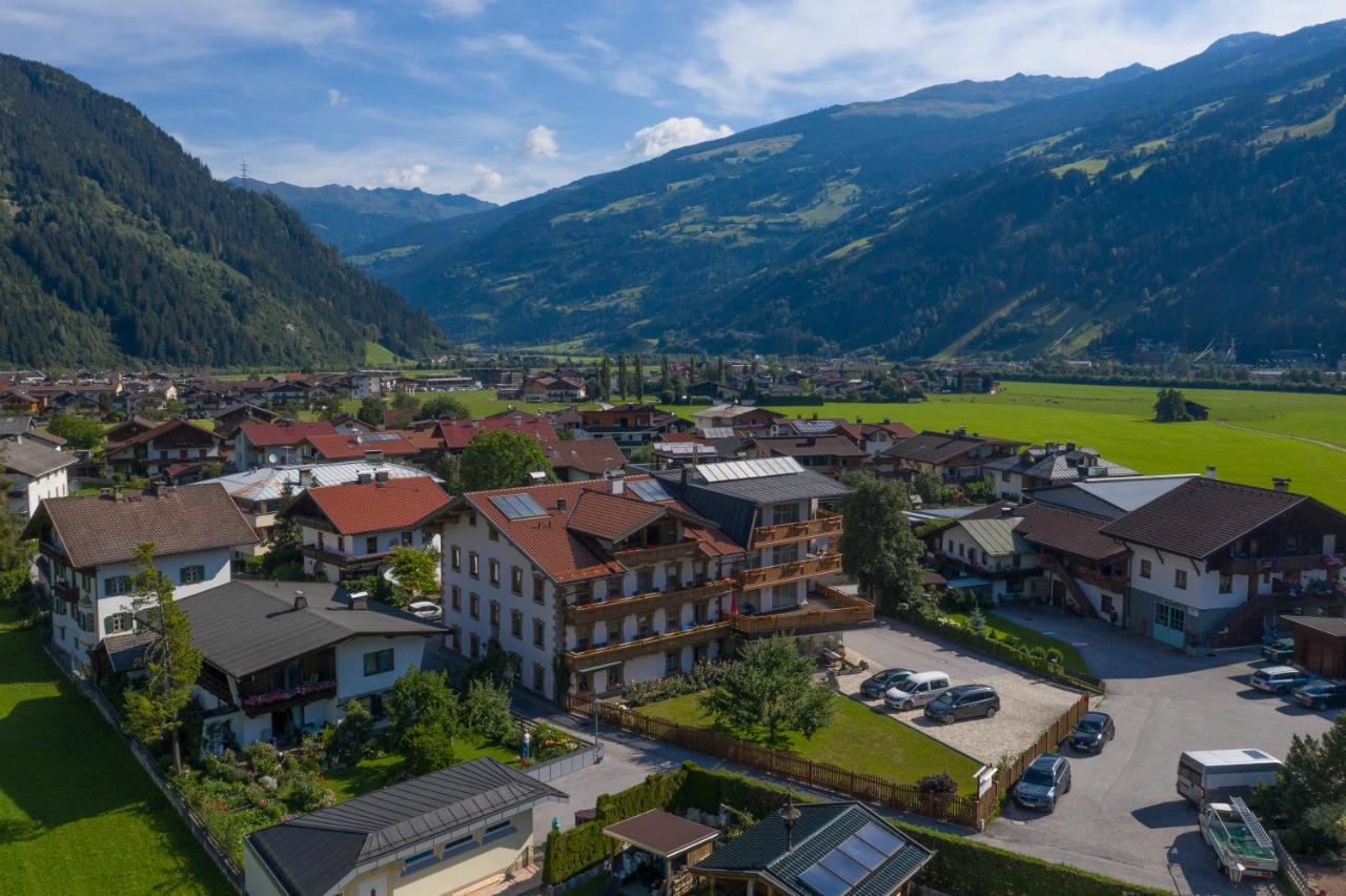 Hotel Garni Elisabeth Zell am Ziller Dış mekan fotoğraf