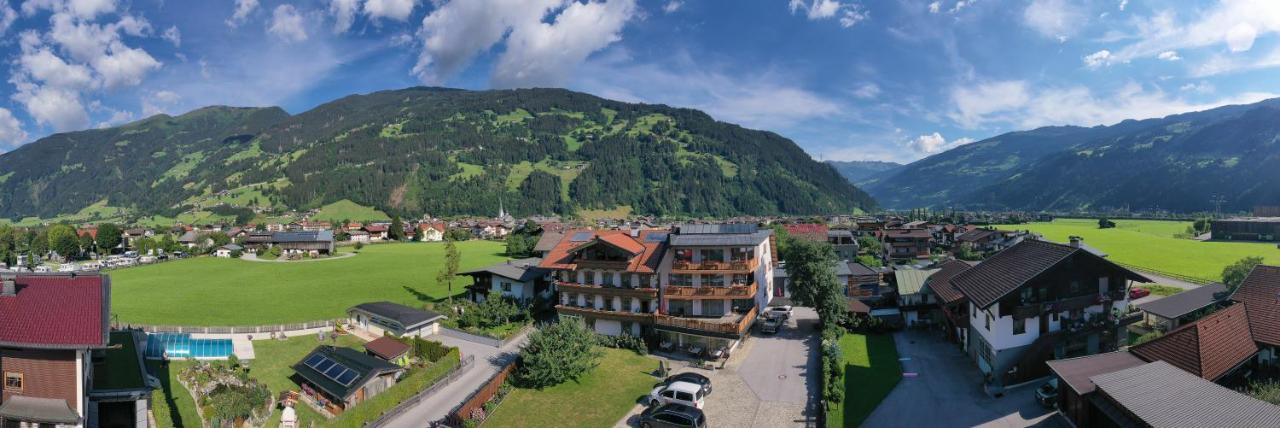 Hotel Garni Elisabeth Zell am Ziller Dış mekan fotoğraf