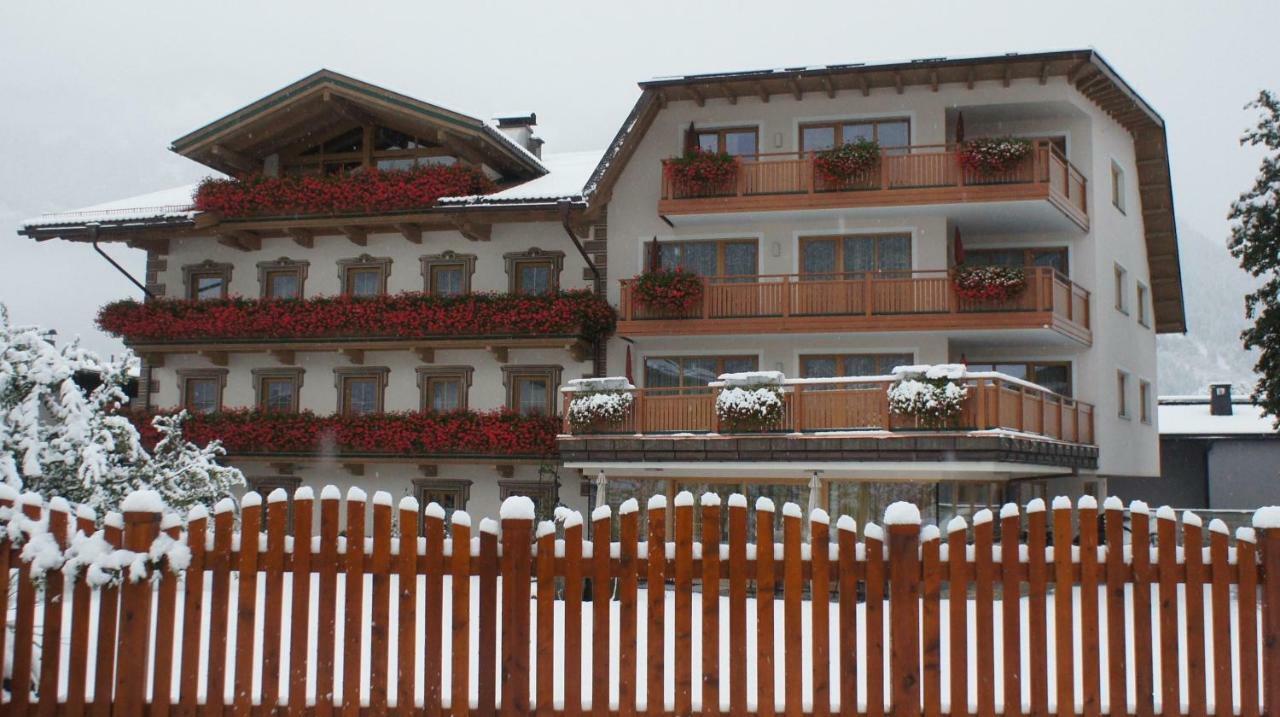 Hotel Garni Elisabeth Zell am Ziller Dış mekan fotoğraf